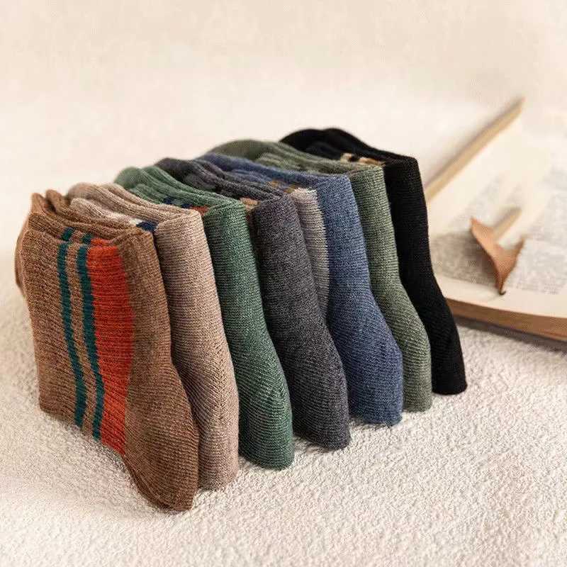 5 Pairs High Quality Men Autumn Winter Thermal Socks Cotton Fashion Thickened Casual Sweat Absorption Stripe Pure Color SocksXJ241019