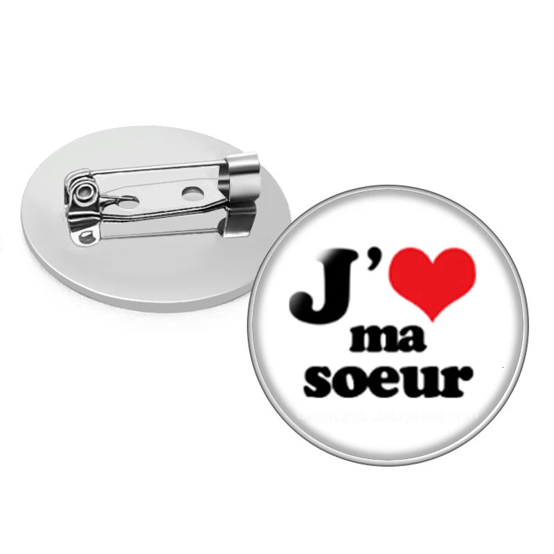 100 pieces of wholesale personalized customized brooch pos customized design po gifts for family anniversary collars with 25mm/30mm pins 241018