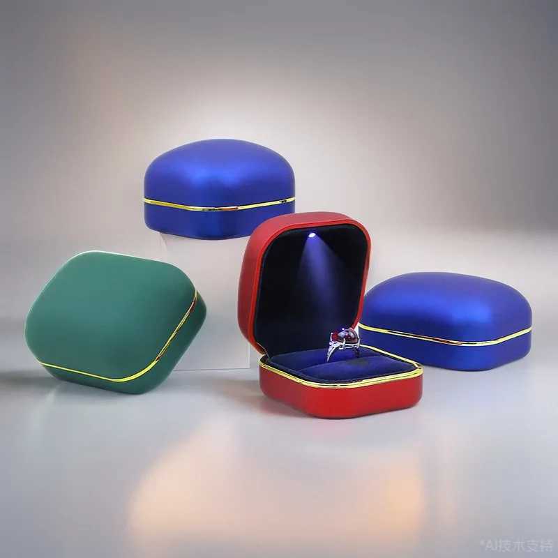 Matte jewelry box pendant with LED light ring necklace jewelry box high-end creative jewelry packaging box W241019