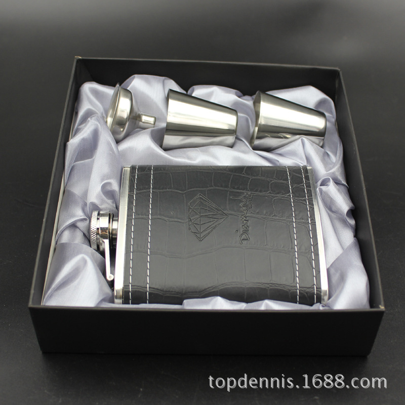 Portable stainless steel wine pot 7-ounce small wine pot high-end set with wine glass funnel customizable wine bottle gift box