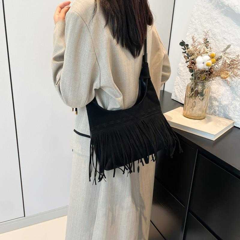 CMM Bohemian Ethnic Dumpling Bag New Suede Shoulder Bag Fashion Texture Womens Bag