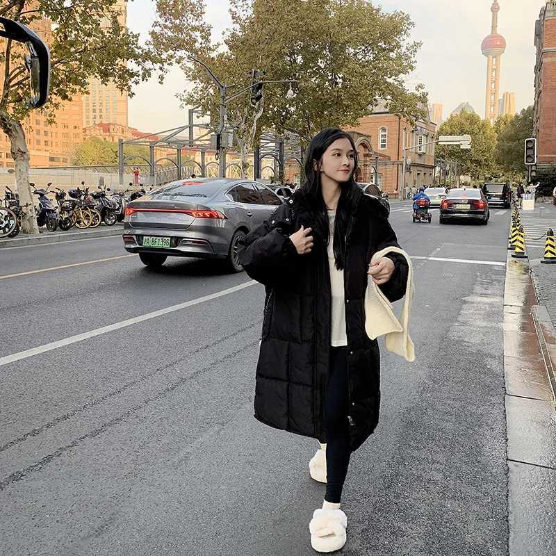 Winter Female Oversized Down Jackets Loose Warm Coats Ladies Fashion Hooded Long Jacket Down Cotton Parkas Women Padded JacketX241019