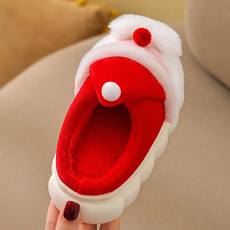 Santa Claus childrens slider winter cartoon no slider boys and girls slider plush warm soft bottom childrens mom home shoes 241018