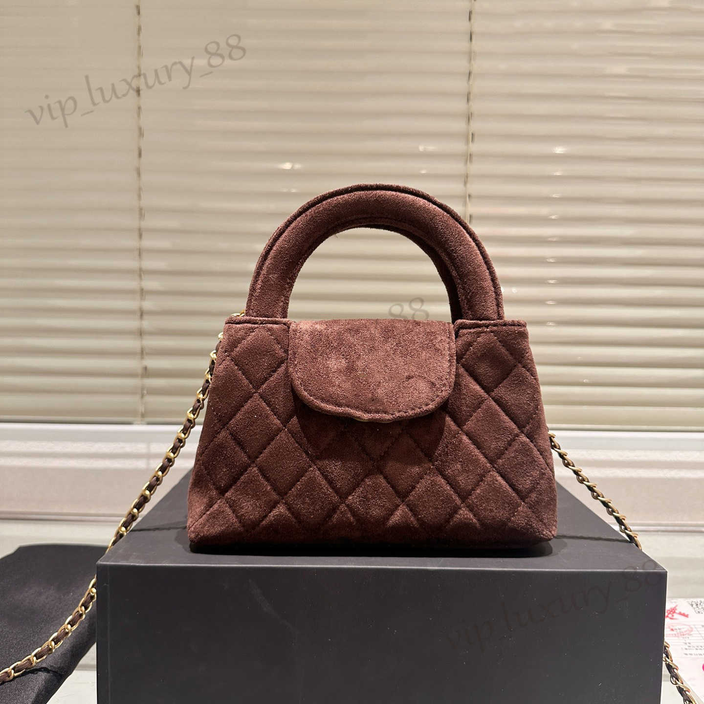 designer bag Small Fragrance kelly Tote Bag High appearance level Fashion Diamond lattice chain single shoulder Crossbody bag for women