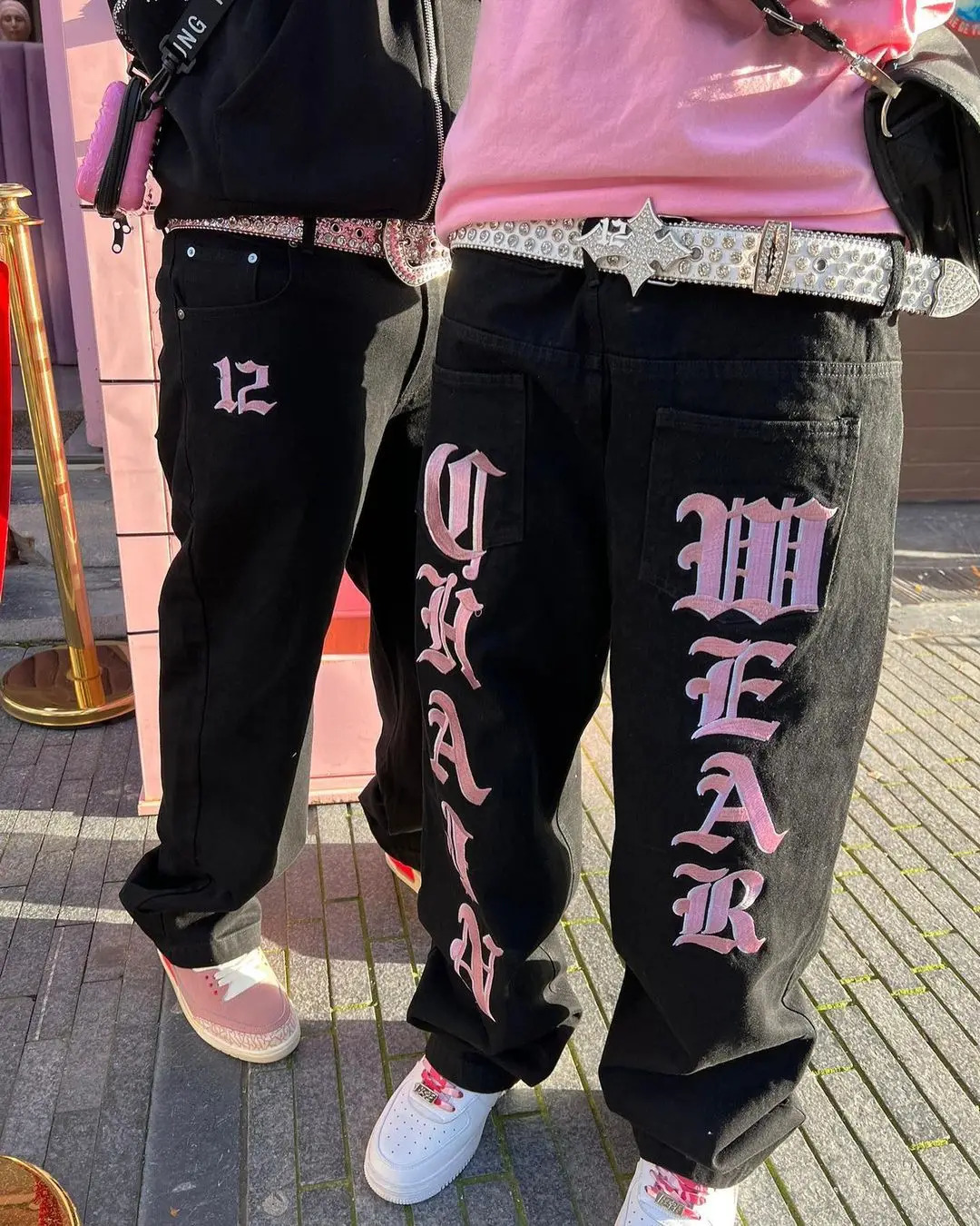 Harajuku Hip hop Street Print Jeans Y2k Trend Letter Black Pants Mens Fashion Baggy Straight Wide Leg Trouser Streetwear 241019