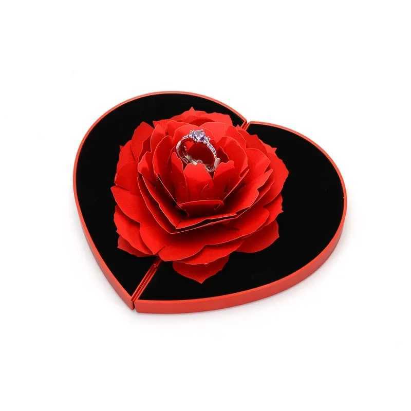 Recommended high-quality jewelry box for couples ring packaging rotating rose ring 3D heart-shaped ring W241019