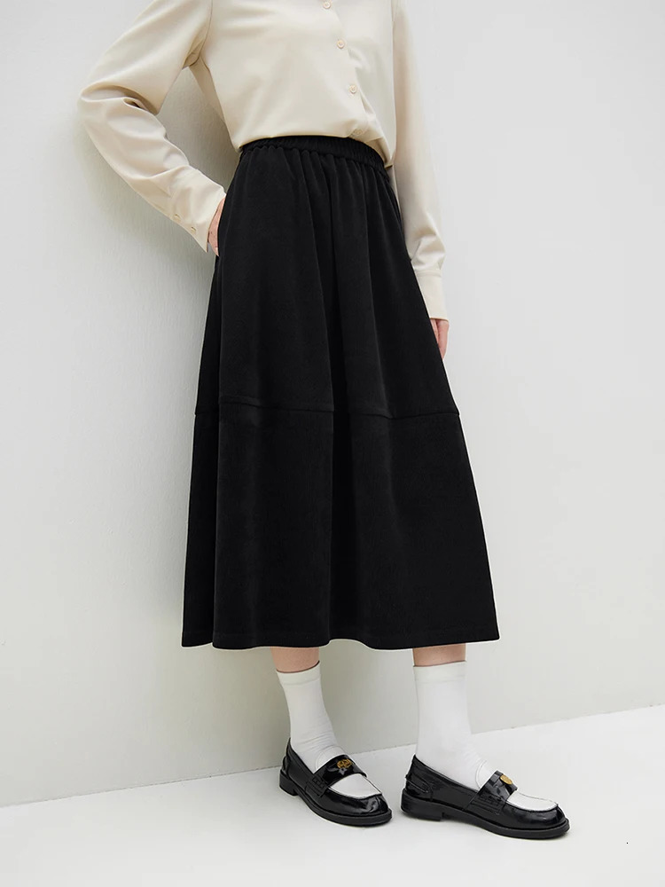 FSLE French Literary Retro Velvet Solid Color Skirt for Women Winter Elastic Highwaisted Corduroy Aline Female 241019