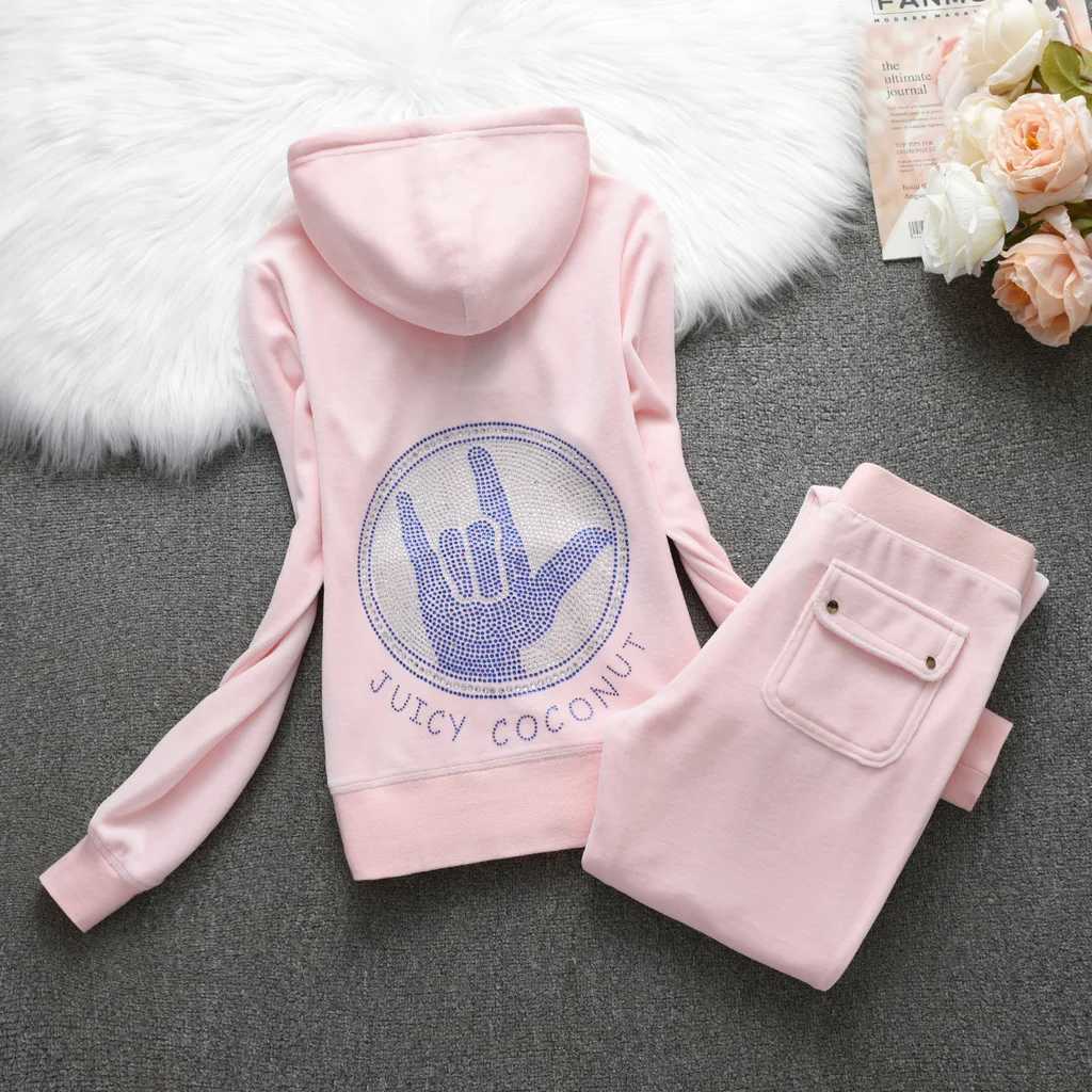 Women's Two Piece Pants Juicy Cometure 2024 Autumn/Winter Track and Field Wear Velvet Womens Hoodie Sportswear Casual Pants Set Y2K Sportswear Y2
