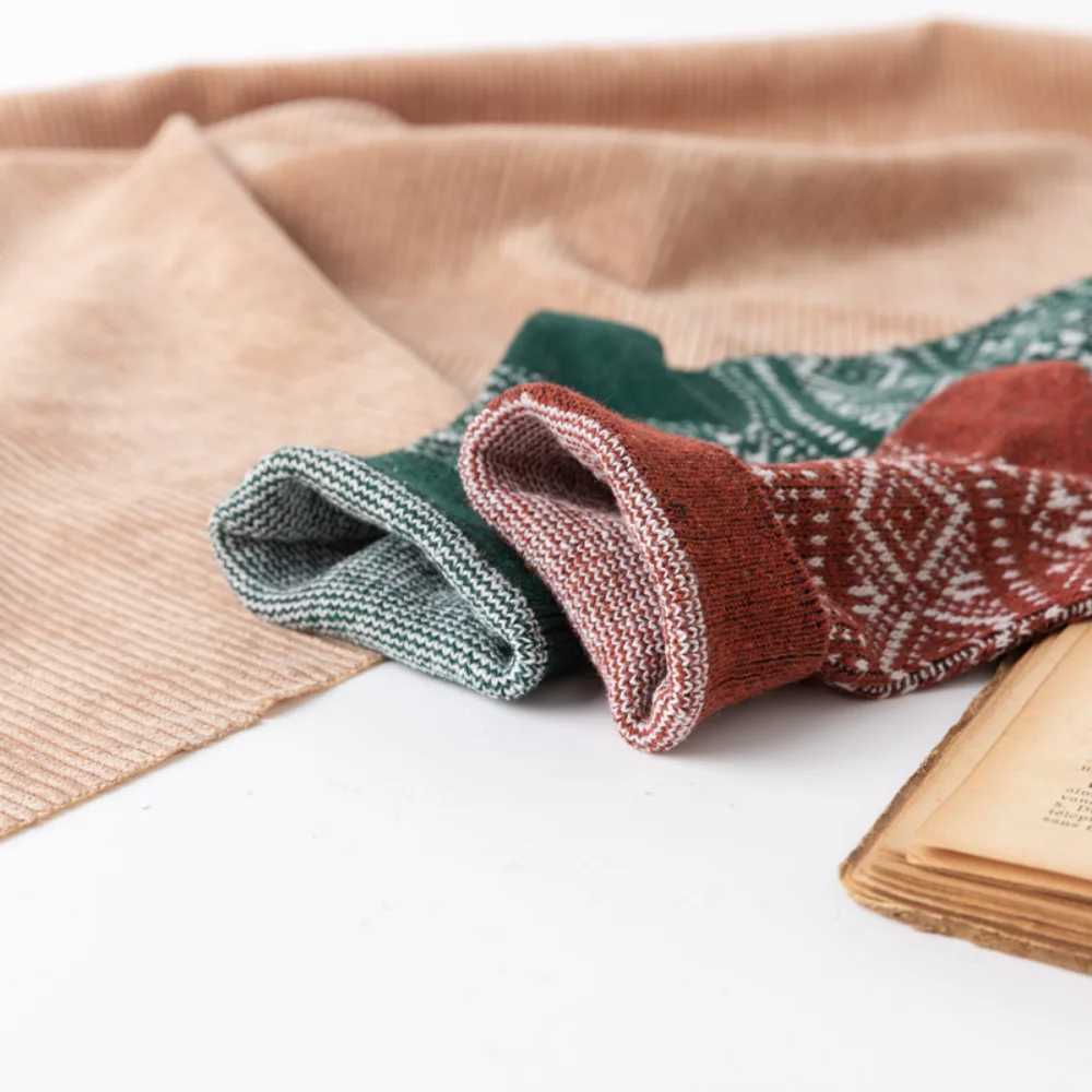 5 Pairs New Autumn and Winter Double Needle Diamond Men Mid-tube Casual Socks Ethnic Style Thickened Warm Wool SocksXJ241019