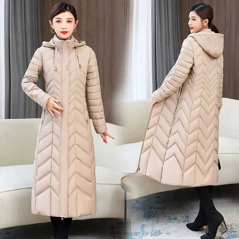 Women 2023 New Winter Long Plaid Parkas Loose Thicken Warm Hooded Coats Casual Zip Up Windproof Black White Down JacketsX241019