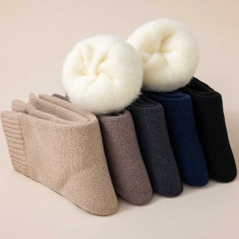 Winter Thickened Warm Mens Merino Wool Socks Harajuku Retro Cashmere Socks High Quality Snow Socks Mens Big Size Long SocksXJ241019