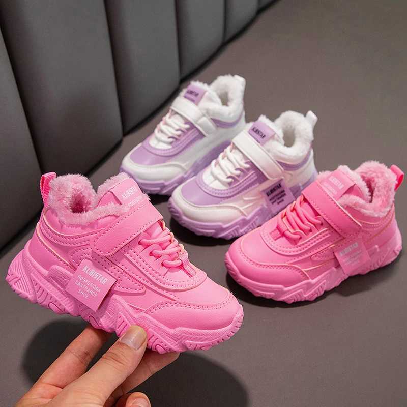 Athletic Outdoor Childrens casual shoes suitable for girls boys autumn winter warm fluffy fur childrens sports shoes hot classic H241019