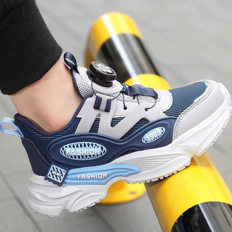 Athletic Outdoor Childrens sports shoes comfortable and breathable mesh running shoes childrens sports shoes H241019