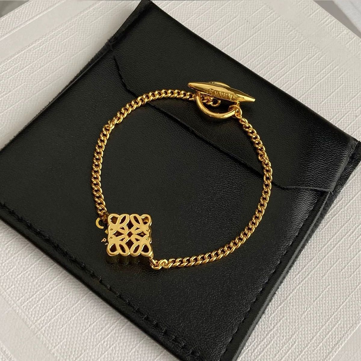 Square Skeleton Bracelet Designer Bracelet Women Luxury Bracelets Charms Jewelry Classic Patterns Casual Classic letters Fashion Trendy bracelets