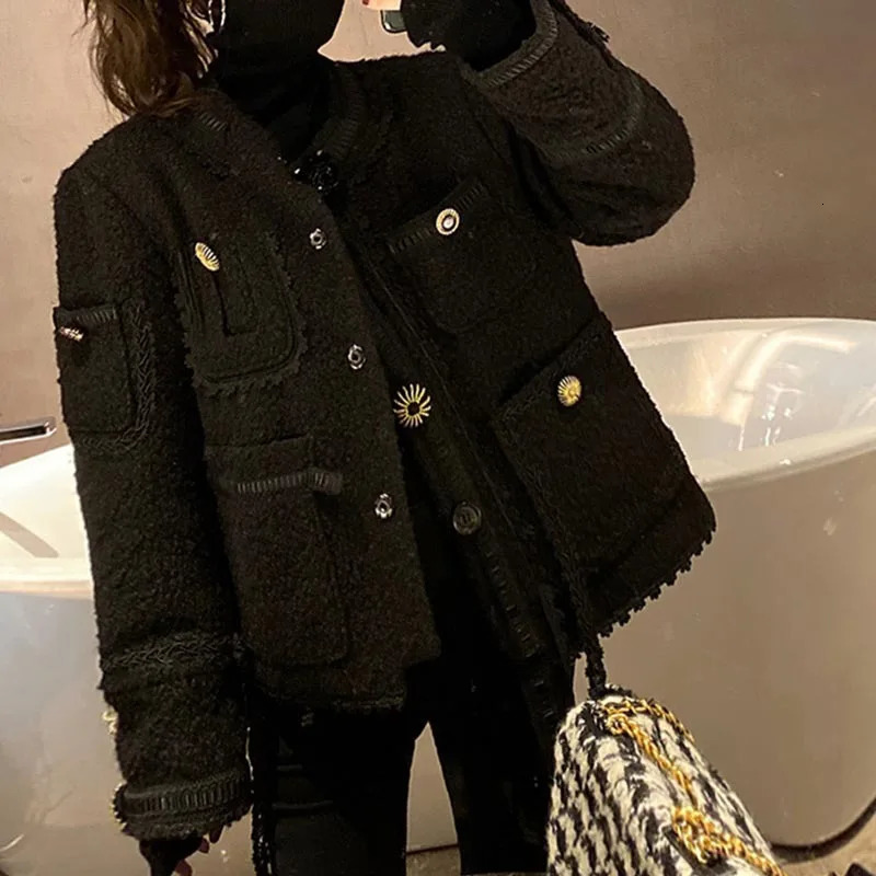Winter Fashion Coat Women ner Vintage Wool Short Tweed Jacket Streetwear Warm Long Sleeve Elegant Outerwear S M 241019