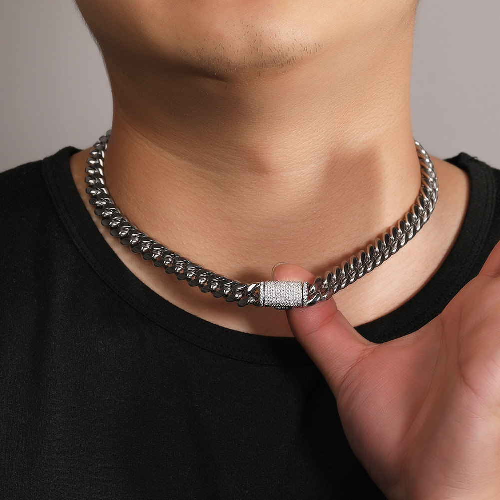 New In Stainless Steel Cuban Link Chain Necklace With Cubic Zirconia Flip Box Buckle Mens Hip-hop Fine Quality Smooth Miami Curb Chains Jewelry Collar