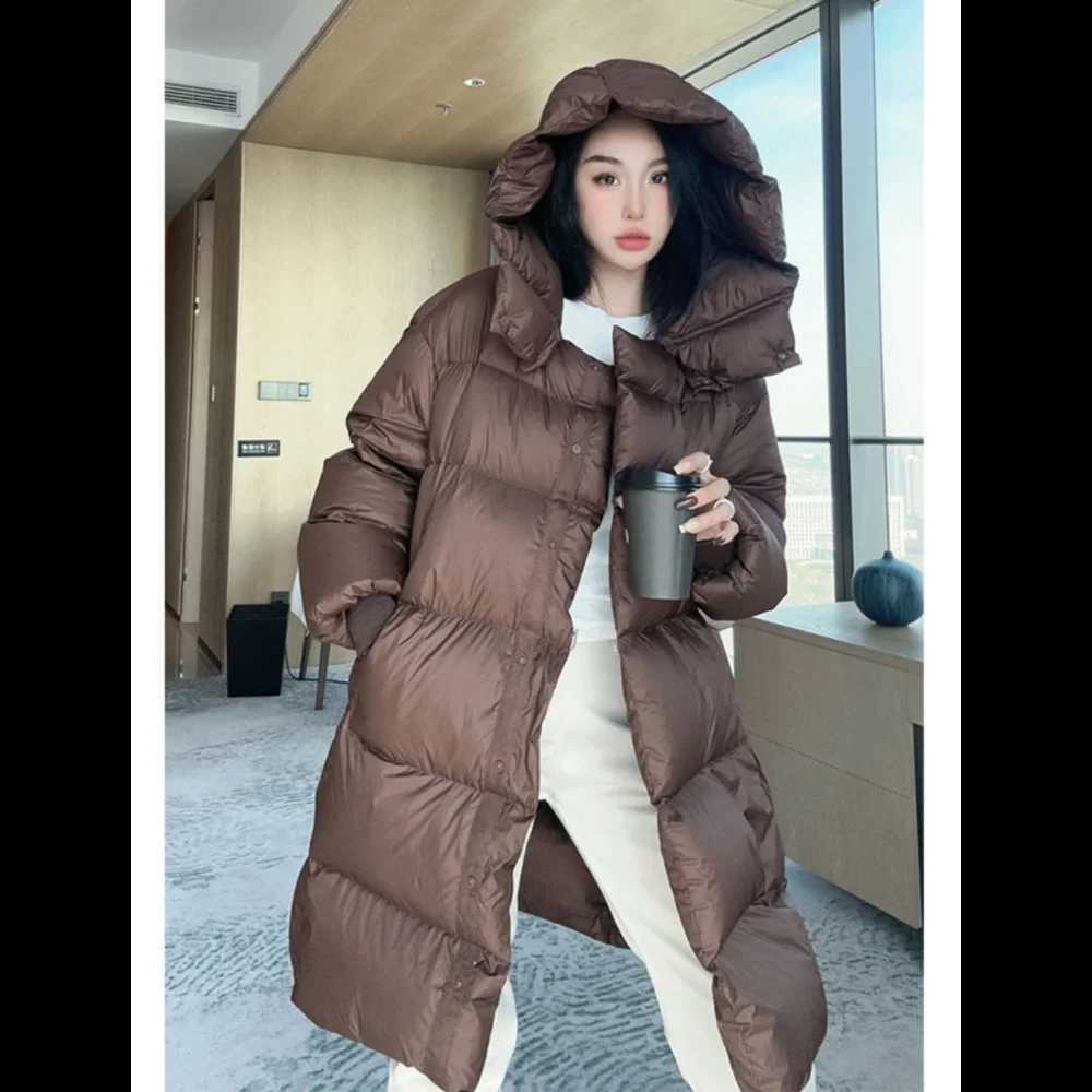 Womens Down Jacket in The Long Cocoon Thickened Hooded Jacket Loose Korean Version of The Bread Clothing Outdoor WarmthX241019