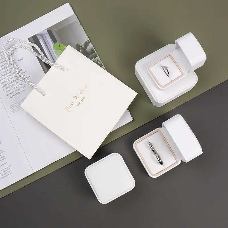 Simple solid color ring box white PU leather recommended engagement ring box holiday gift packaging earring storage box W241019