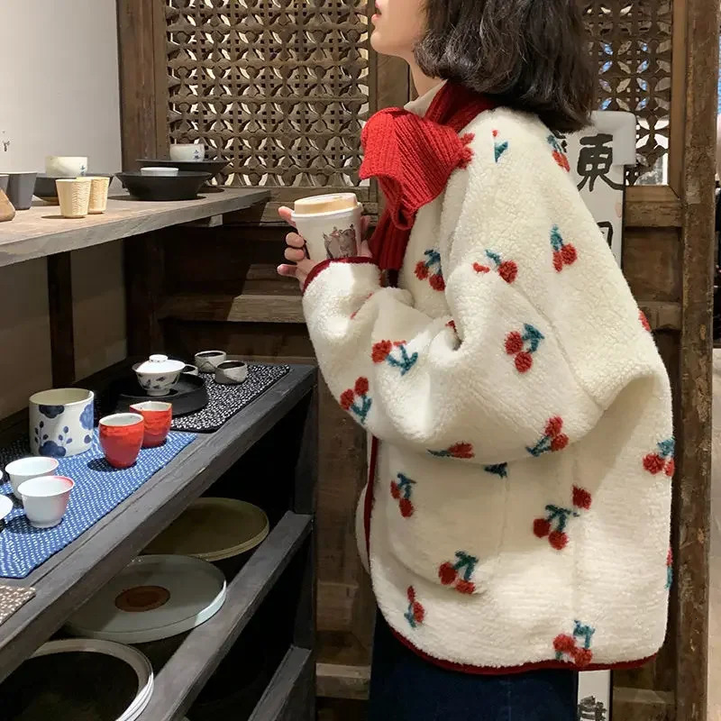 Sweet Cherry Printed Cashmere Coat for Womens Autumn and Winter Loose Cotton Jacket for Womens Fashion Fully Matching O-neck Coat 241019