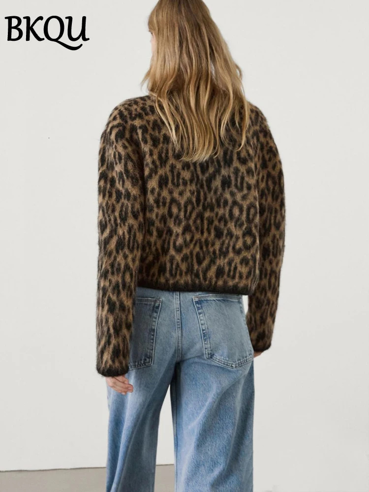 BKQU leopard print wool cardigan sweater womens loose O-neck single chest knitted jacket autumn/winter fashionable knitted jacket 241019