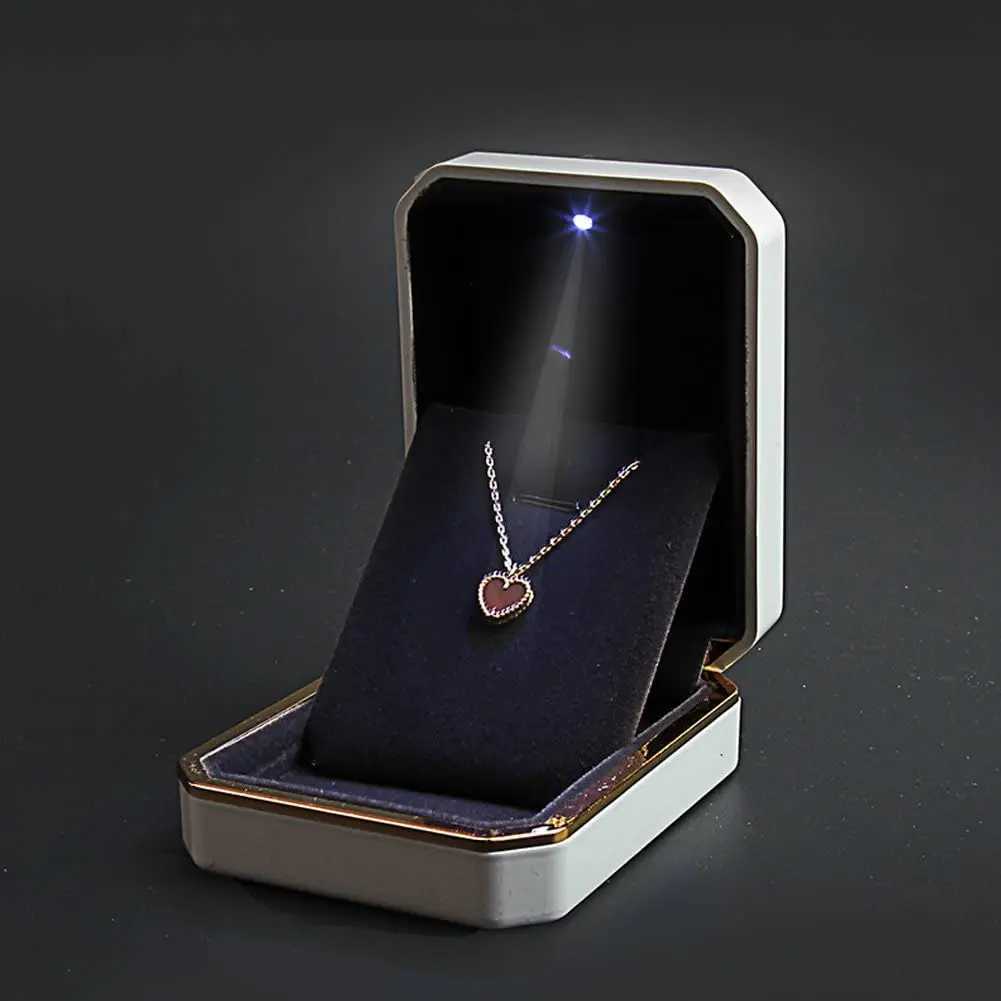 New Double Ring Box Wedding Square Velvet Ring Box Organizer Jewelry Gift Box with LED Light for Suggested Engagement Ring Box W241019
