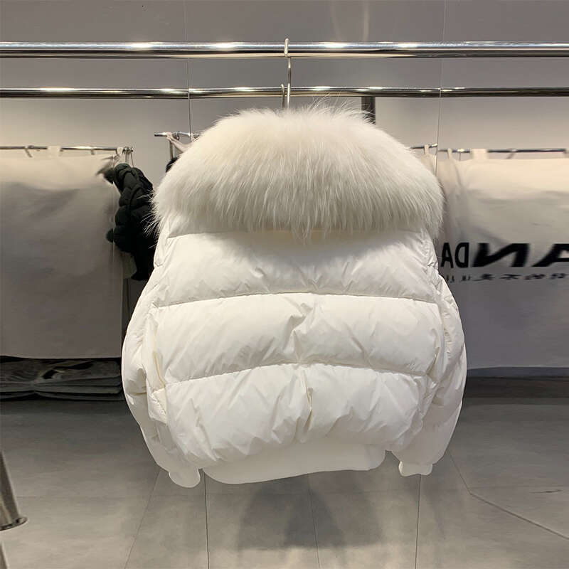 Lagabogy 2024 Winter Puffer Jacket Women Thick Warm Short Parkas Real Natural Raccoon Fur Female Loose 90% White Duck Down Coat