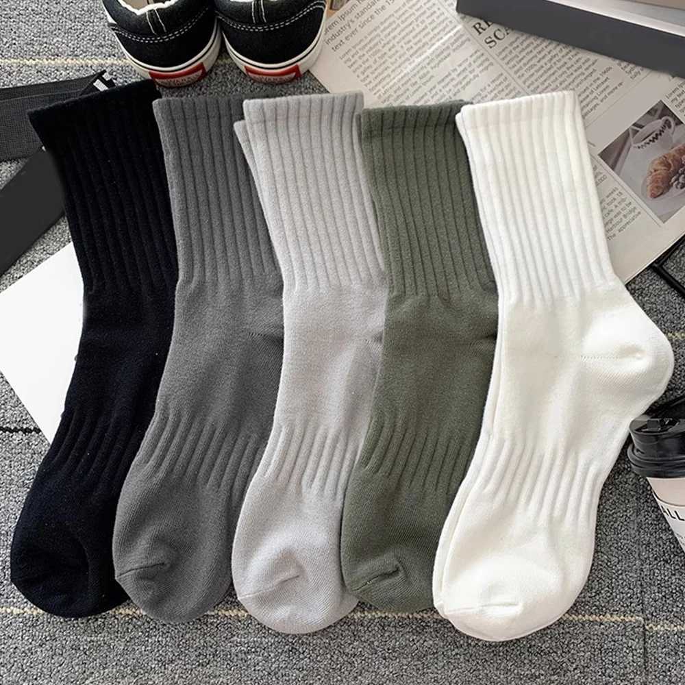 1 Pair Men Black White Warm Socks Autumn Winter Male Breathable Solid Color Sport Long Middle Tube Casual Socks Hosiery For MenXJ241019