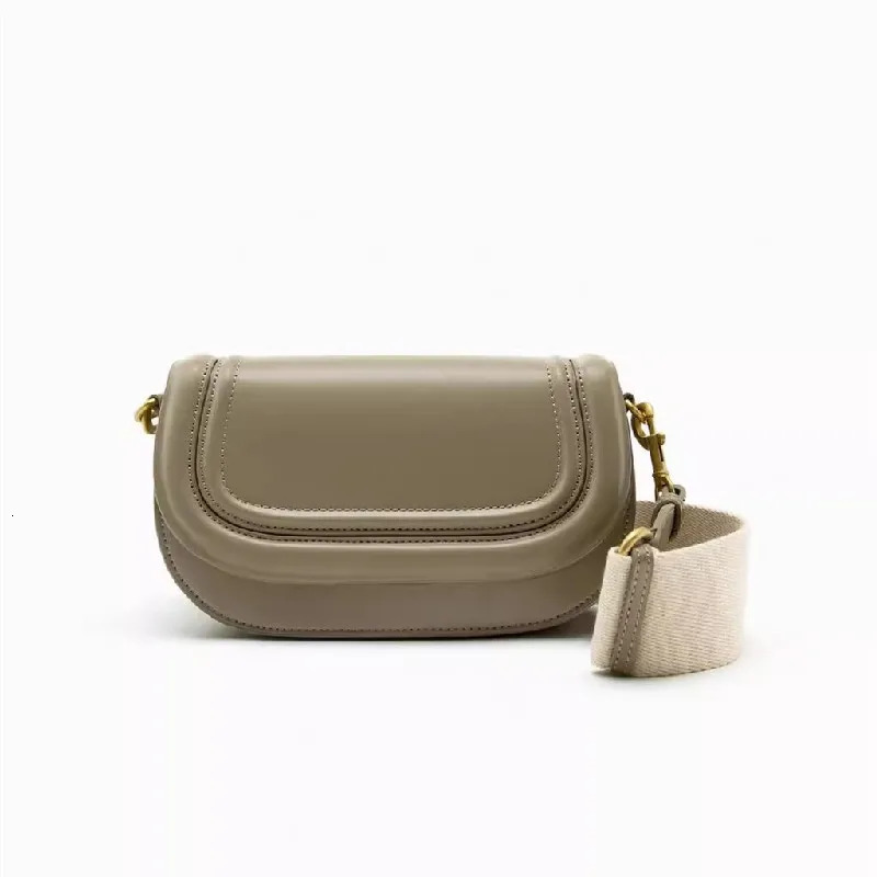 2024 Pu Leather Womens Horizontal Bag with Fashionable Wide Shoulder Strap Fashionable Shoulder Strap Solid Color Bottom Bag 241018