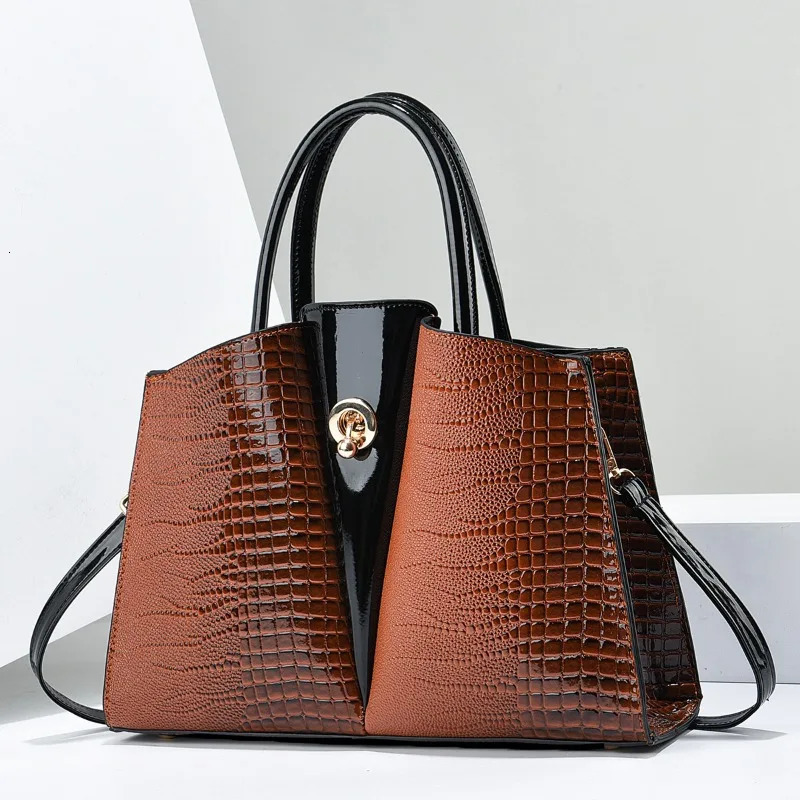 2024 High Quality Leather Handbag er Womens Shoulder Cross Body Bag Trend Large Capacity Casual Handbag 241018