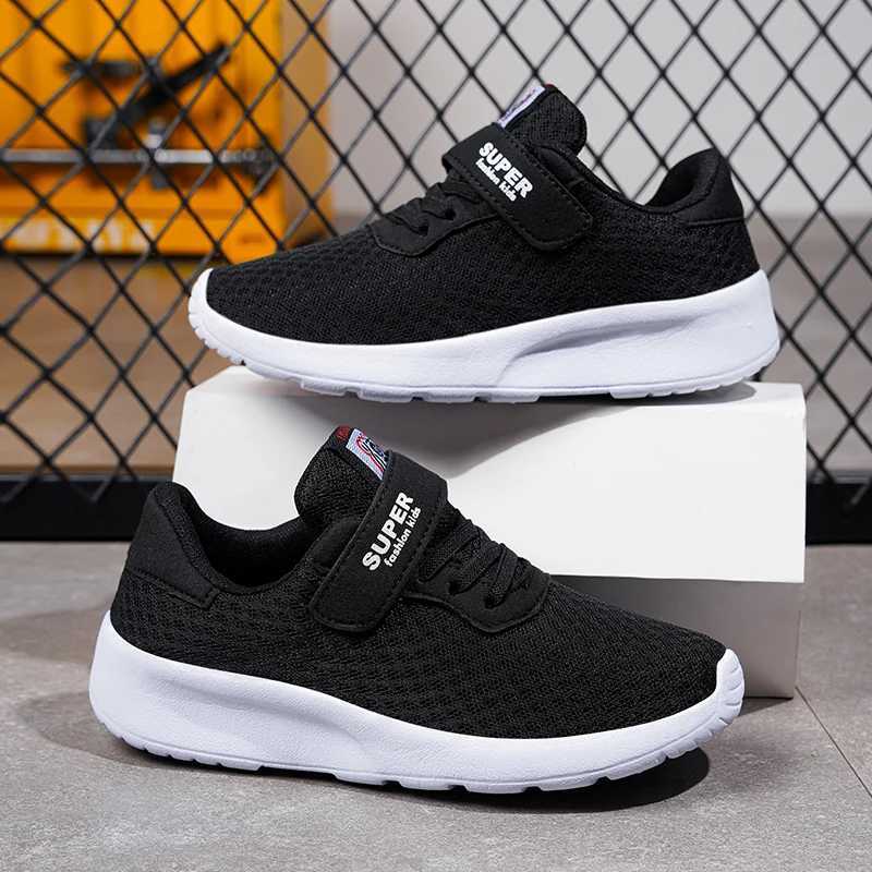 Athletic Outdoor 2024 trendy casual sports shoes suitable for both boys and girls flat bottomed lightweight breathable mesh shoes H241019