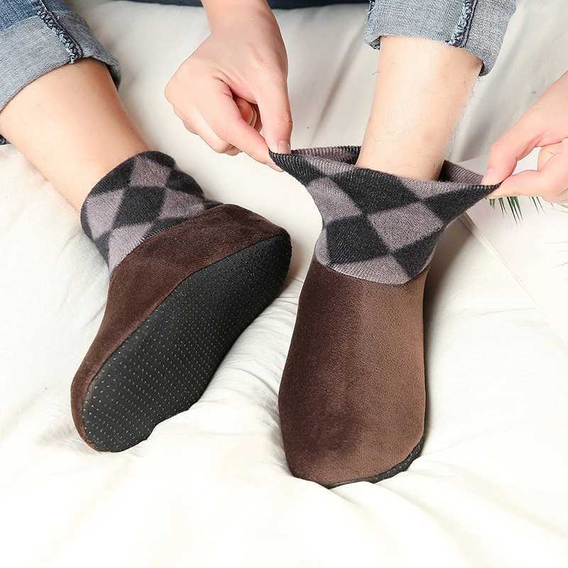 Home Thick Slipper Floor Socks Men Thicken Fleece Sock Leopard Print Non Slip Slipper Sock Winter Warm Soft Bed Slipper SocksXJ241019