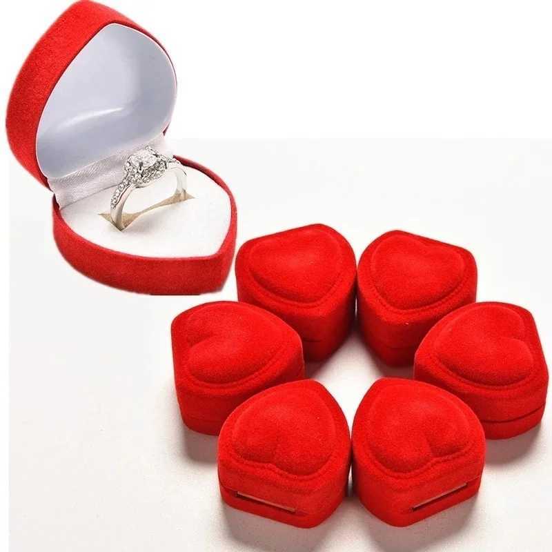 2PCS Red Heart Carrying Mini Cute Ring Box Hot Selling Display Box Jewelry Packaging W241019