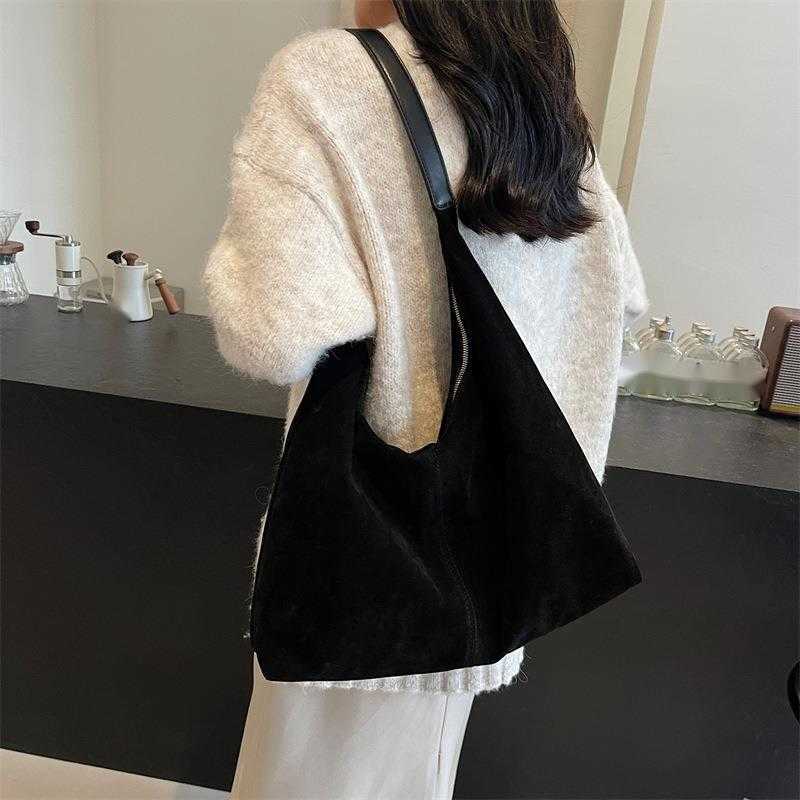 CMM Autumn and Winter Suede Bag for Women Large Capacity New Versatile Shoulder Bag Large Capacity Tote Bag