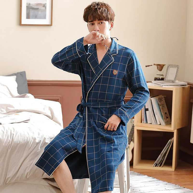 2023 Spring Autumn Bathrobe Men 100% Cotton sleep top Kimono Robes For Male Plaid Robes Long Bath Robe Bride Robe Dressing GownXJ241018