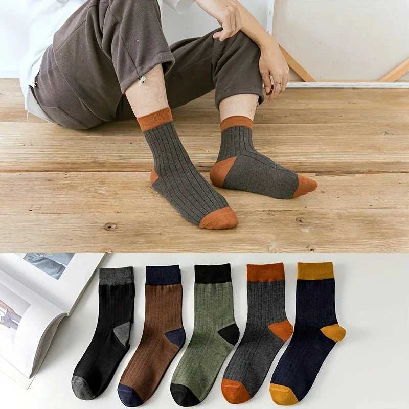 5 Pairs Autumn Winter Men Thickened Warm Socks High Quality Versatile Vintage Warm Comfortable Striped Mid Tube Sports SocksXJ241019