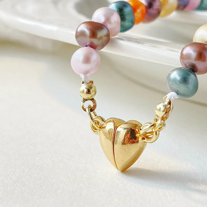 Ins pearl necklaces natural stones and glacier beads fashionable jewelry trendy necklaces suitable for womens elegant style 241018