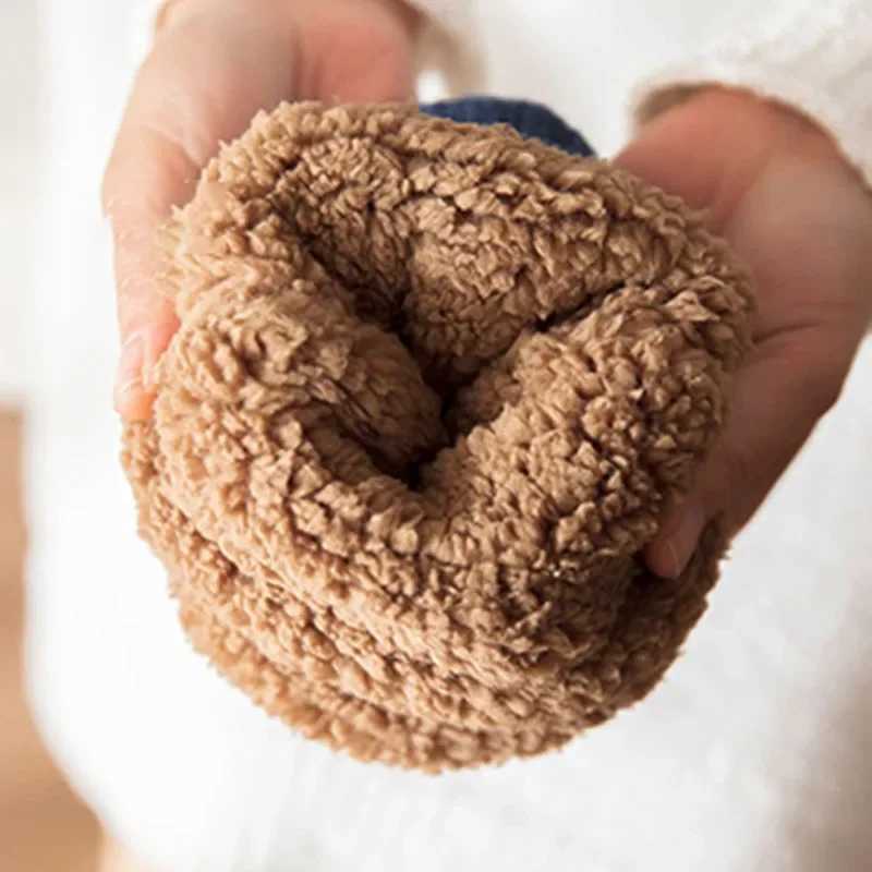 Fall and Winter Floor Socks Home Warm Women Men Snow Socks Sleep Carpet Slippers Sock Men Non-slip Yoga SocksXJ241019