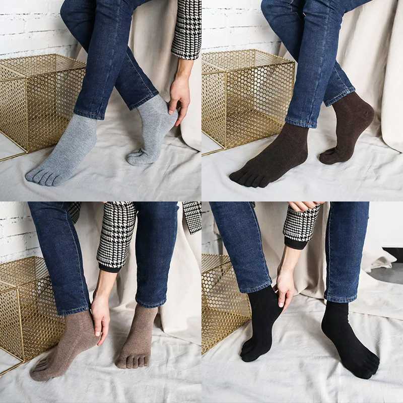 3 Pairs Man Wool Socks with Toes Autumn Winter Thermal Thick Socks Solid Color Wool Soft Warm 5 Finger Socks Casual Male GiftXJ241019