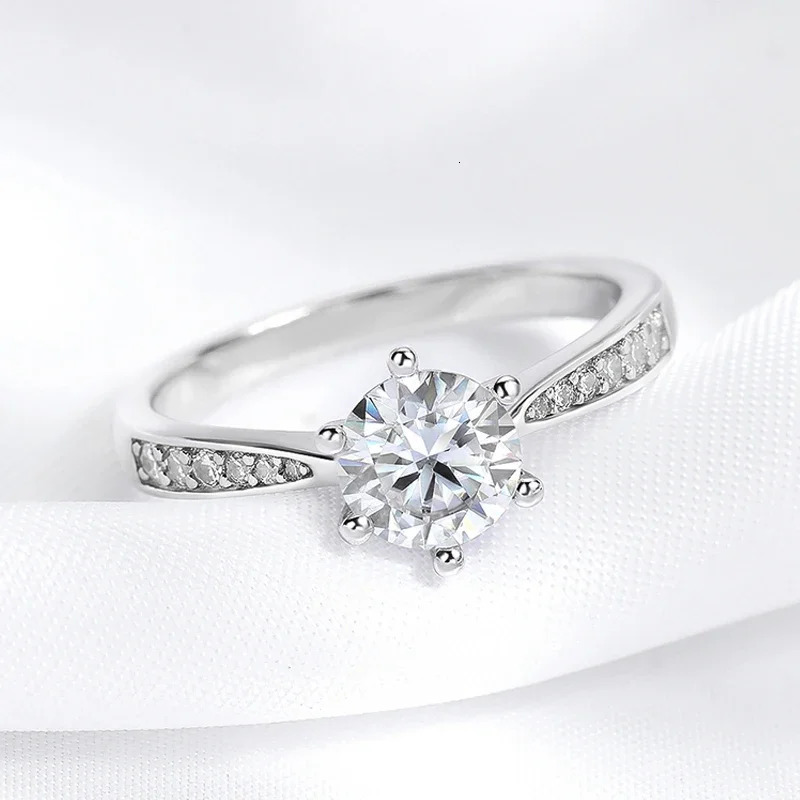 Smyoue Real 0.5-3CT Womens Wedding Ring Pure Silver Round Shining Diamond Card Engagement Ring Gift 241007