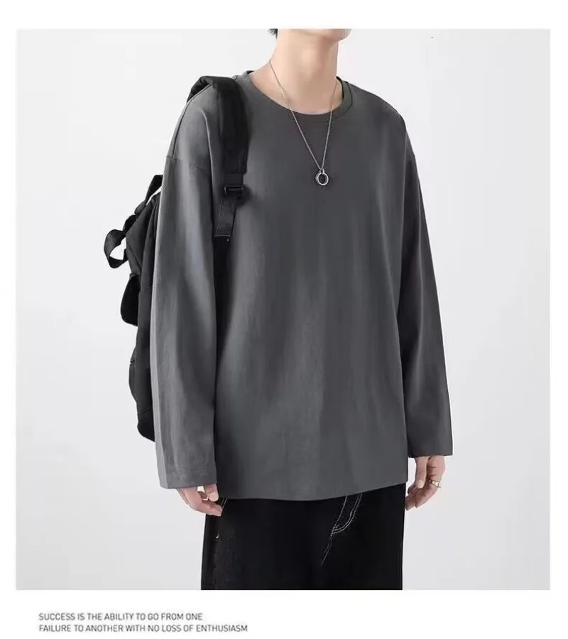 Autumn long sleeved mens T-shirt cotton round neck solid color casual Japanese clothing loose and breathable mens T-shirt top 241018