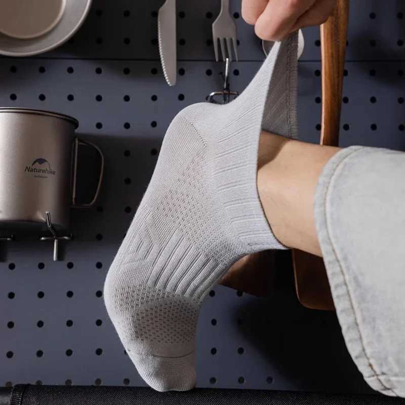 3Pairs Soft Men Black White Warm Cotton Socks Set Autumn Winter Male Solid Color Breathable Business Sport Short Socks For MenXJ241019