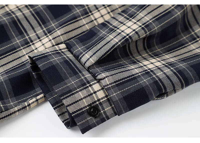 shanshi Men's shirts American plaid long sleeved shirt women in spring autumn with a niche design sense Loose and casual shirt handsome jacket fo