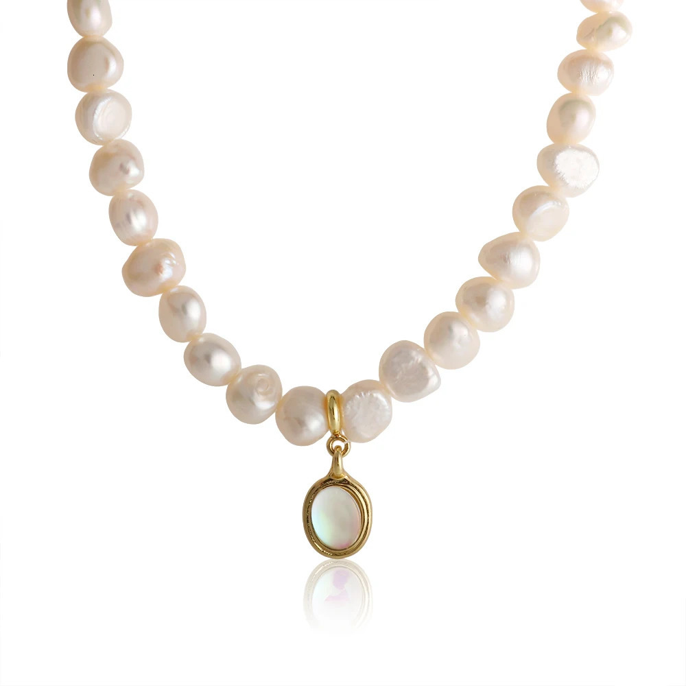 Golden Sea Irregular Baroque Retro Natural Freshwater Pearl Necklace Moonstone Kravik Pendant Fashion Womens Party 241018