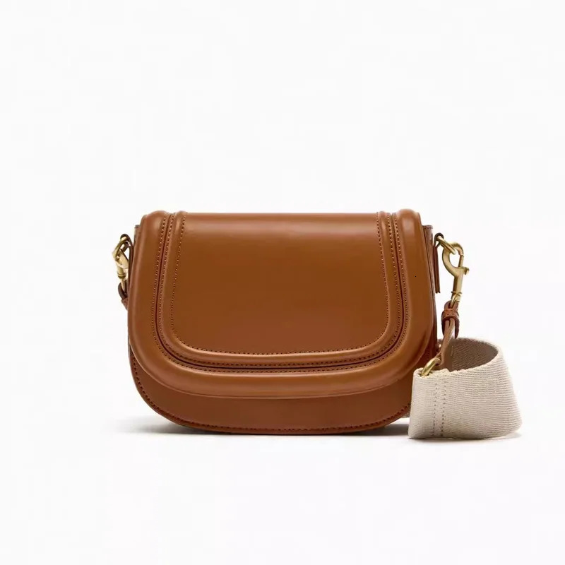 Fashion small flip bag er wide shoulder strap saddle womens shoulder bag Pu leather cross body bag trend small phone bag 241018