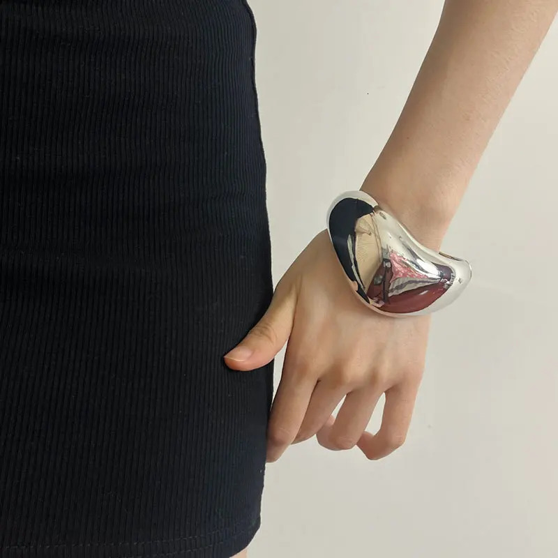 Draweye Irregular Retro Womens Bracelet Punk Style Hip Hop Luxury Bracelet Jewelry Fashion Pulseras MUJI 241018