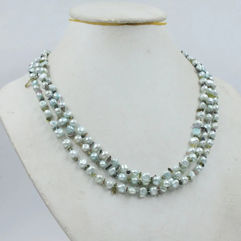 3Strand 6MM Natural Baroque Freshwater Pearl Necklace Natural Irregular Stone Composition Classic Womens Party Jewelry 241018