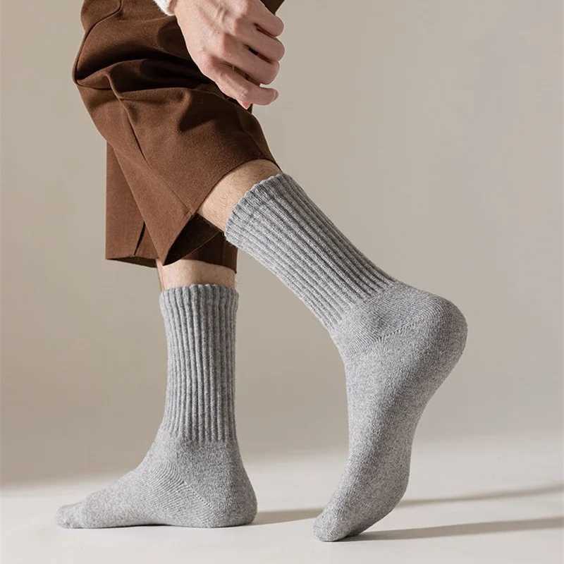 1Pair Mens Winter Wool Socks Warm Thickened Merino Wool Socks Cotton Solid Color Cold-proof Snow High Quality Cashmere SockXJ241019