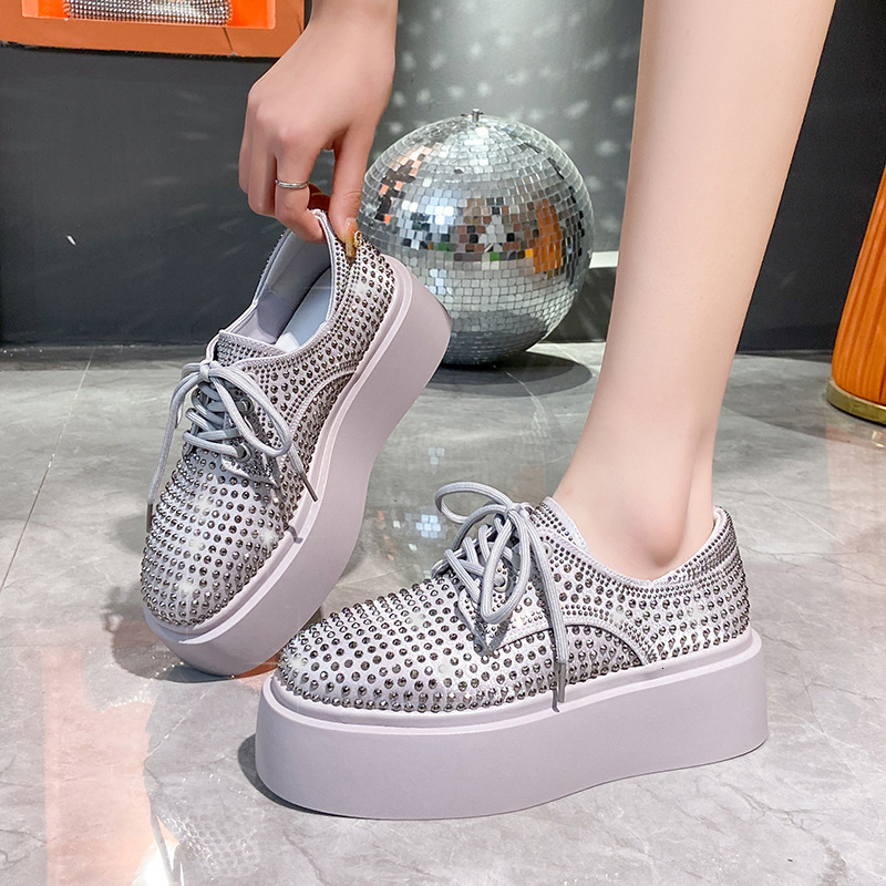 Bright diamond thick soled loafers for women, spring 2024 new full diamond casual single shoes, fashionable and comfortable low top shoes