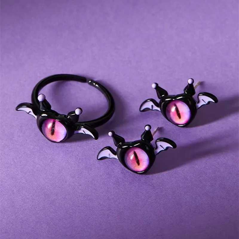Cute red one eyed monster Halloween ring female anime black monster adjustable couple ring wedding ring jewelry gift Y241019