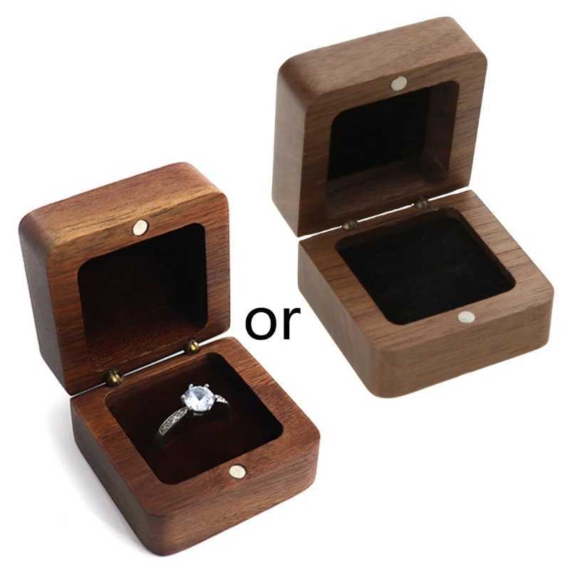 Ring box jewelry box and organizer used for special occasions such as engagement advice and wedding gifts W241019